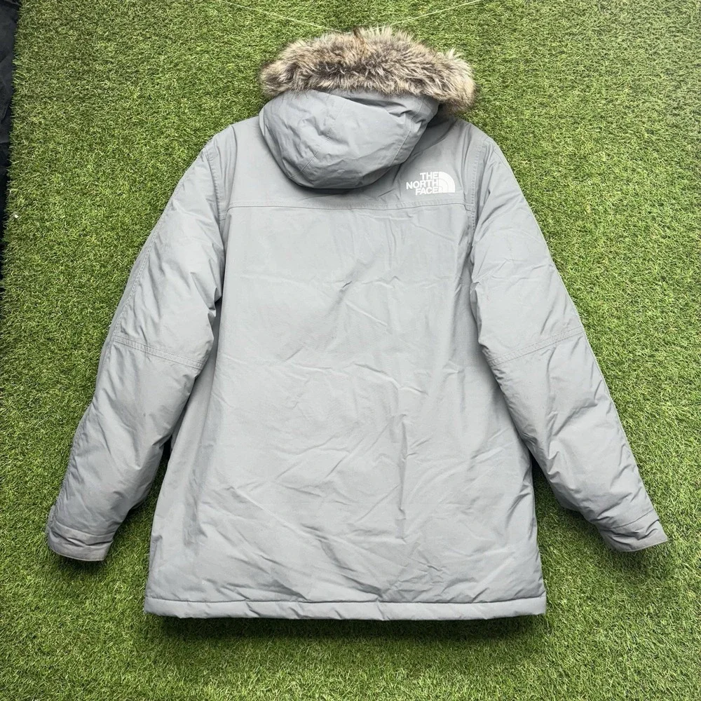 The North Face McMurdo Parka Jacket Mens Medium Fur Trim Hood Hiking Dry Vent